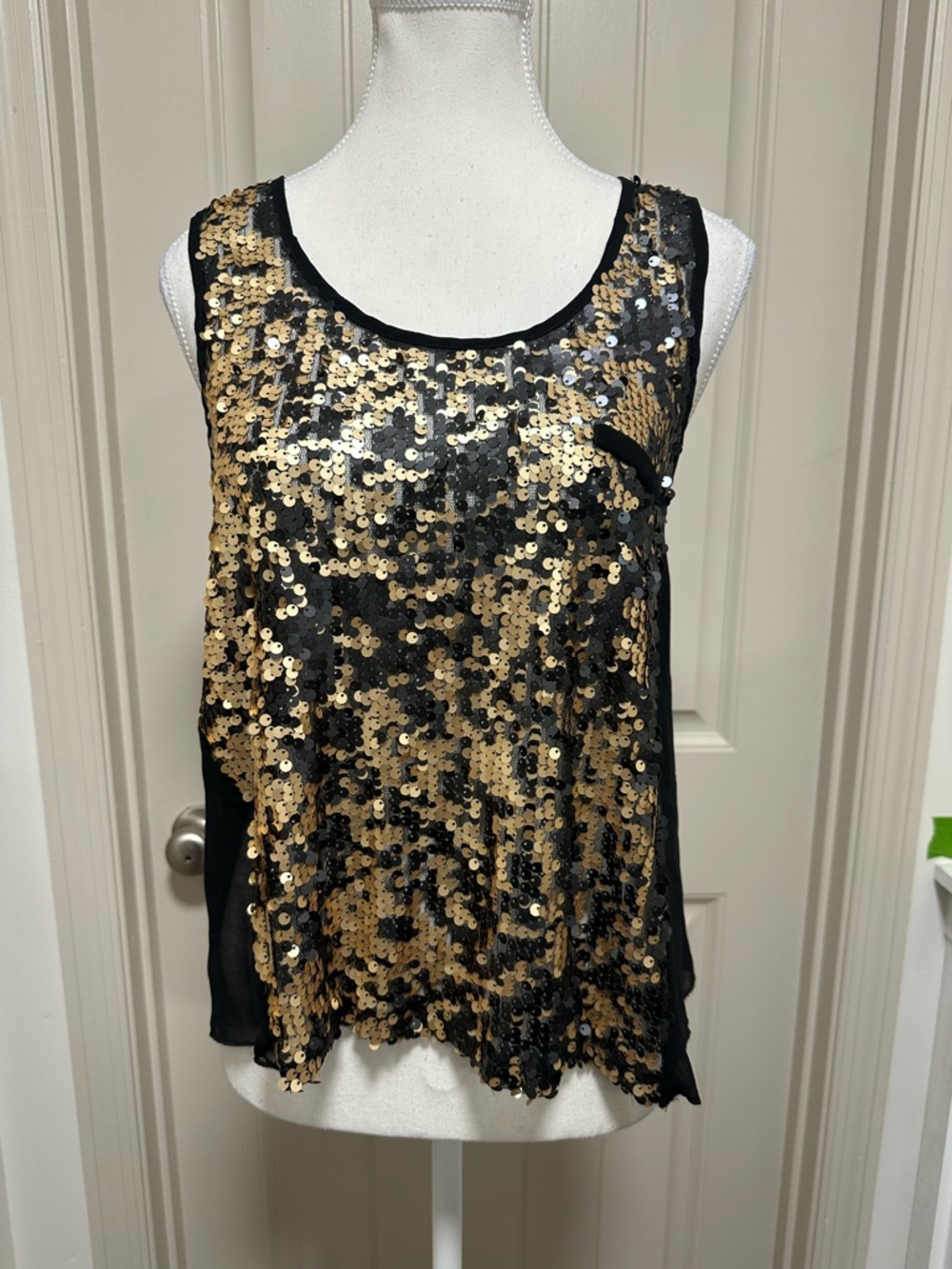 Pinky Black and Gold Sequin Y2K Scoop Neck Tank